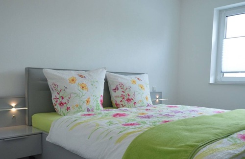 Kaisersesch House | Comfortable and luxurious apartment in a wooded area with sweeping views
