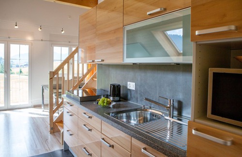 Gross Apartment | Comfortable apartment embedded between lake and mountains