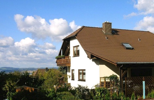 Rockau Apartment | Comfortable apartment high above Dresden at the top of the Elbe valley