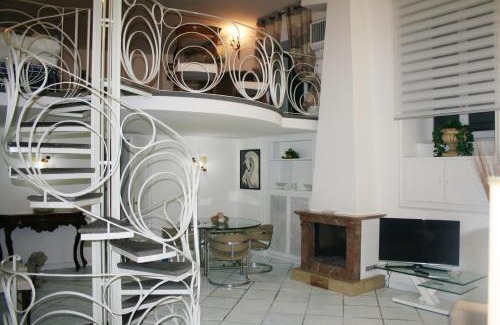 Ripa Apartment | Comfortable Apartment in the Heart of Rome, 65m², City View