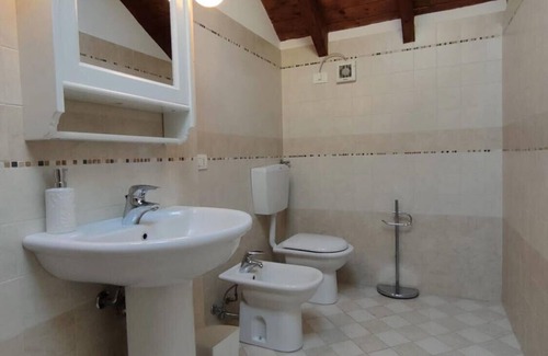 Tortona Apartment | Comfortable Apartment in the Center