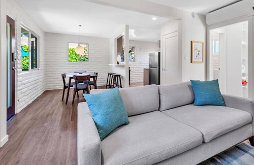 Carlsbad House | Comfortable Carlsbad 2BR Beach Home Walk to Beach