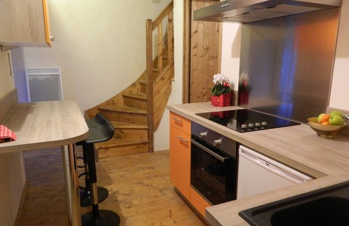 Corseul House | Comfortable Character Gite /Chambre d'hôte, only 7 kms from Dinan