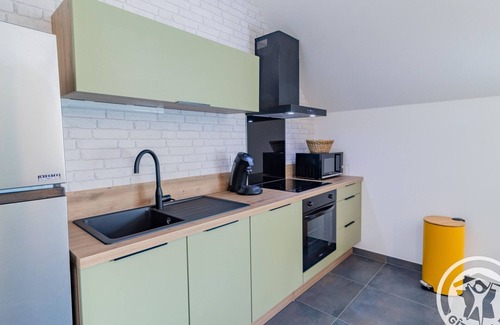 Chalonnes-sur-Loire Cottage | Comfortable holiday home on Chalonnes-sur-Loire island with air conditioning and private parking