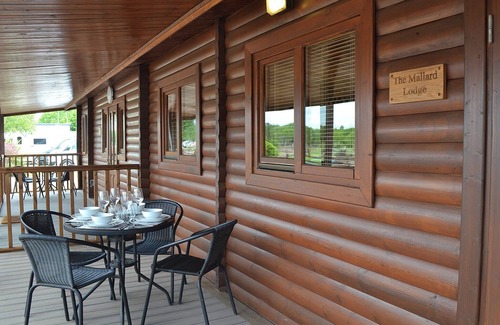 Sawley Ski Chalet | Comfortable lodge that sleeps four people, ideal for families.