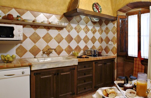 Avinyonet del Penedes Cottage | Comfortable rural house Ca La Siona located in a small town of 200 inhabitants