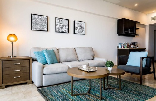 El Medano Ejidal Apartment | Comfortable Stay! Spacious & Pet-friendly 2BR Suite with Ocean View & Kitchen!
