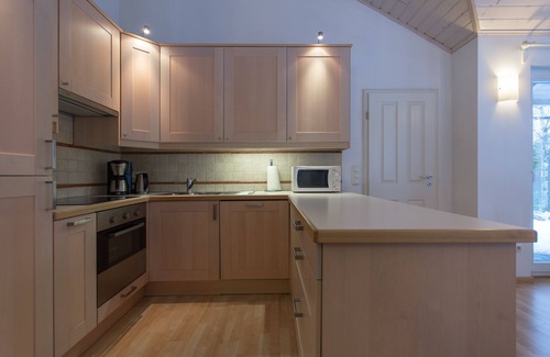 Sunne Municipality House | Comfortable Swedish house in a prime location on Lake Rottnan with its own shoreline