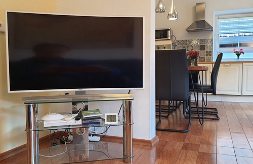 Villach Apartment | Comfortable, very quiet and sunny apartment. Only 5 minutes to the Silbersee