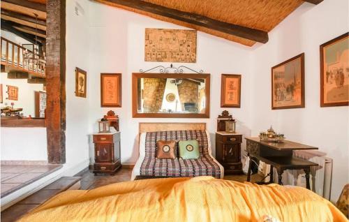 Valverde de Leganes Villa | Comfortable villa with mountain views - Valverde de Leganés