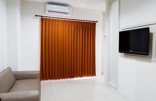 Surabaya Apartment | Comfy 1BR Twin Tower Apartment