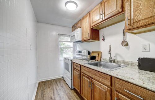 Woodlawn Apartment | Comfy and Quaint 15m to Downtown