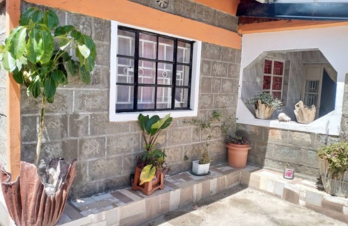Naivasha Bed & Breakfast | Comfy and Serene 1-Bedroom minutes from lake Naivasha with a lake view ,Perfect