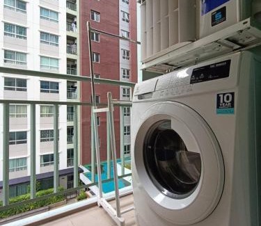 Udon Thani Apartment | Comfy apartment City center Pool Gym WiFi