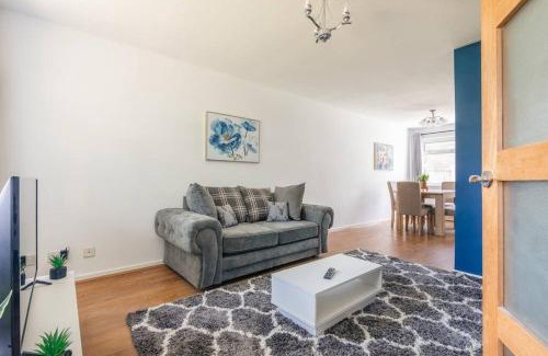 Seisdon House | Comfy Home - Family