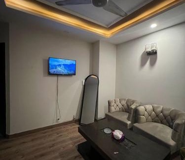 Rawalpindi Apartment | Comfy Nest