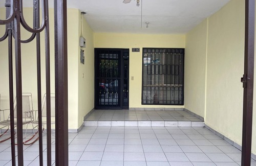 San Nicolas de los Garza House | COMPLETE HOUSE IN LAS PUENTES 12 SECTOR