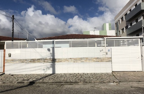 Jardim Cidade Universitaria House | Complete house near beaches / shopping