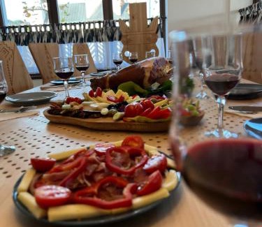 Baia de Fier Bed & Breakfast | Conacul Olarilor