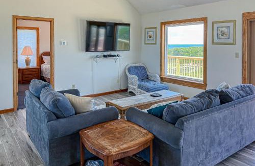 Ocean Sands House | Conch Cres Getaway