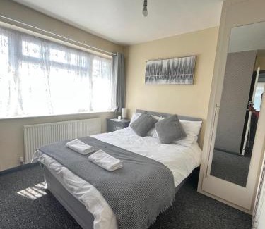 South Hornchurch House | Concorde House