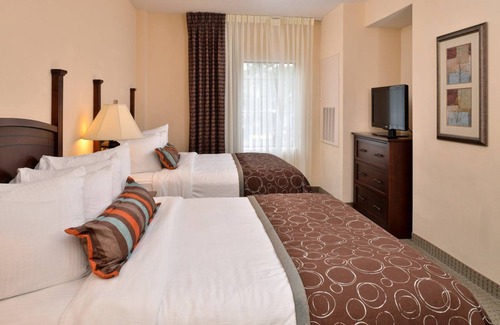 Chesapeake Condo | Condo ∙ 2 bedrooms ∙ 6 guests