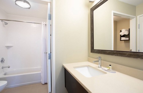 Littleton Condo | Condo ∙ 2 bedrooms ∙ 4 guests