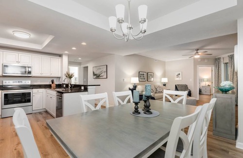 Arcadian Shores Condo | Condo ∙ 3 bedrooms ∙ 10 guests