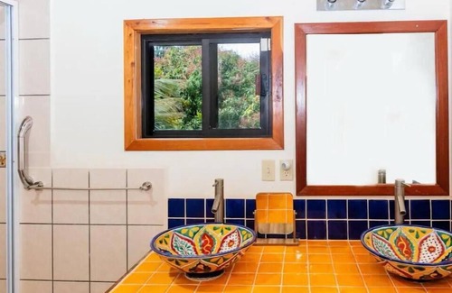 Dangriga House | Condo Caribbean Dreams
