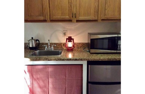 Bay Front To La Porte Apartment | Condo near Kemah Boardwalk