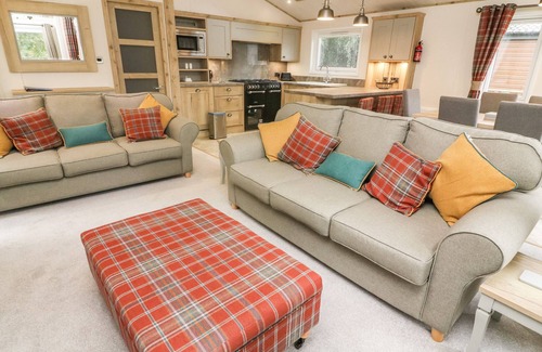 South Lakeland Leisure Village Cottage | CONISTON VIEW 9, pet friendly, country holiday cottage in Tewitfield