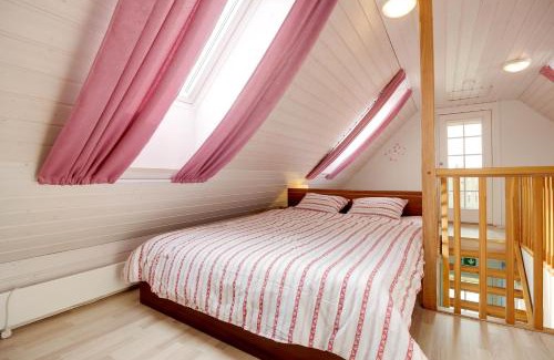 Kuressaare Ski Chalet | Contact free Rent Me Oü Homes with Sauna