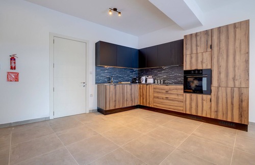 Ghaxaq Apartment | Contemporary 3BR Maisonette in Ghaxaq