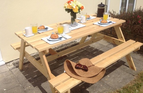 Saint Columb Major House | Contemporary Four Bedroom Spacious Holiday Cottage In Newquay