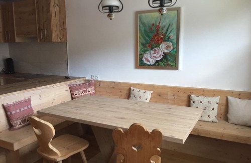 Soell Apartment | Convenient modern apartment in Soell, close to the ski lift