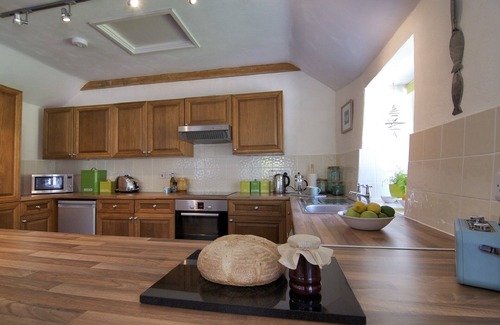 Saint Erth Praze House | Converted Barn, Rural Location, Near Coast, Parking & Dog Friendly