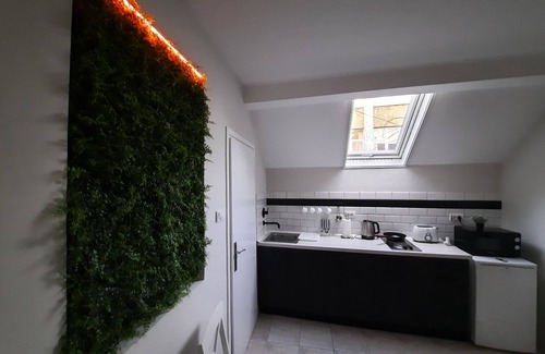 Subotica Apartment | Cool & Cozy Center