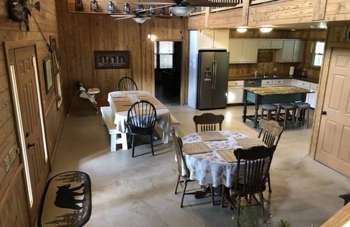 Hartford Cabin | Cool Valley Cabin at Grassy Fork. nStarlink internet installed.