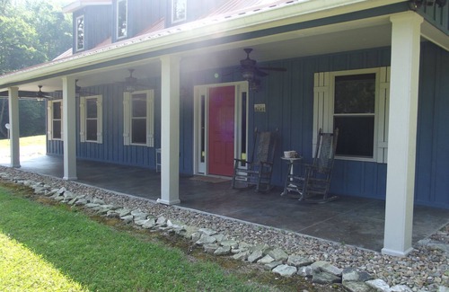 Hartford Cabin | Cool Valley Cabin at Grassy Fork. nStarlink internet installed.