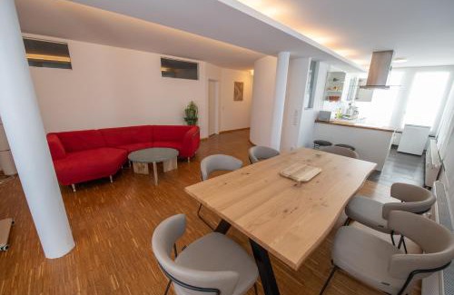 Coburg Apartment | "Cooles Ferienhaus!" - im Coburger Wonderland - Ihr Zuhause auf Zeit!