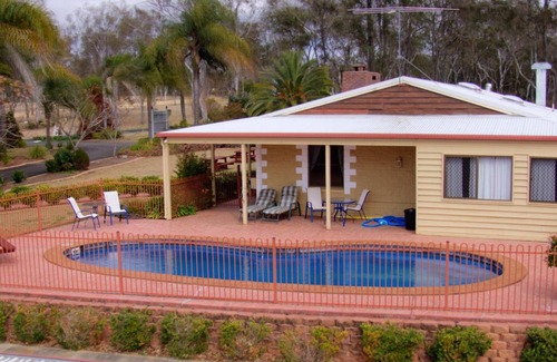 Nanango Hotel | Copper Country Motor Inn & Restaurant