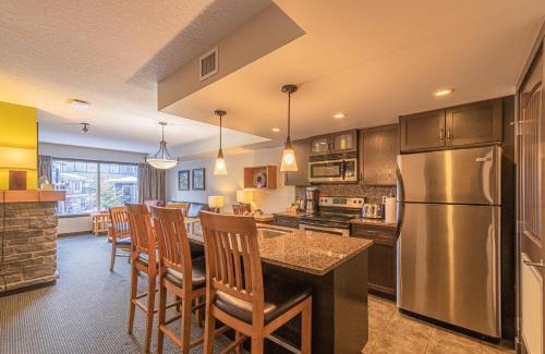 Copperstone Resort Apartment | Copperstone Resort - Mountain View 2 Bedroom Condo