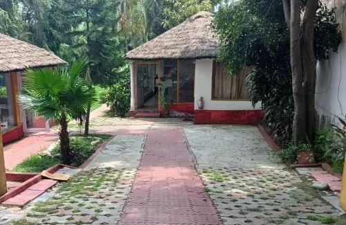 Dhikuli Hotel | Corbett Tiger Huts