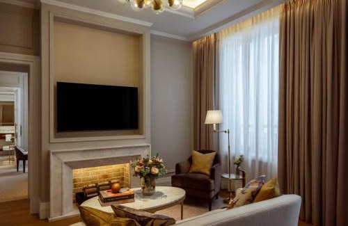Onze-Lieve-Vrouw-ter-Sneeuw Hotel | Corinthia Grand Hotel Astoria Brussels