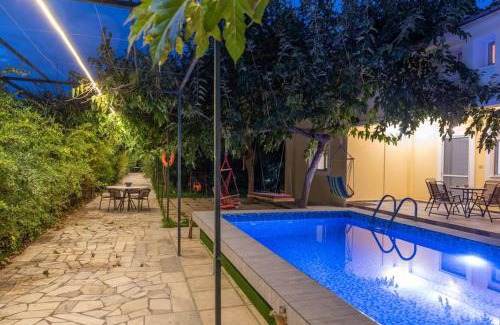 Vrahati Apartment | Corinthian Villas Lemon Villa