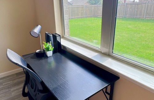Crowley House | Corner Lot Home. Pet OK. Extended stay welcome
