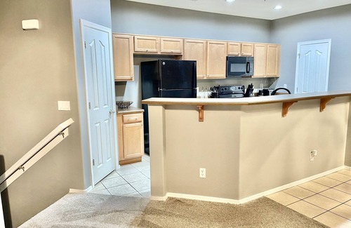 Estrella Village Condo | Corner retreat