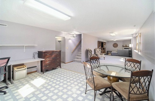 Lincoln House | Cornhusker Haven