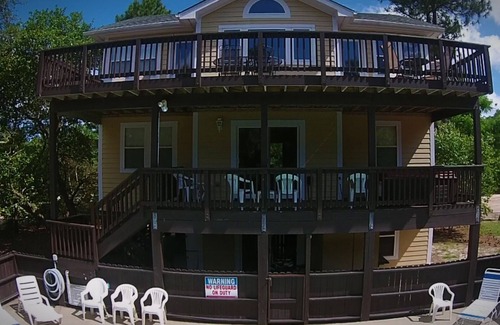 Corolla Village House | Corolla Village NC OBX EasyWalk2 BeachPoolHotTubOceanside