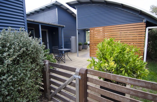 Dunkeld House | Corrugated Cottage, Dunkeld, Dog-friendly.